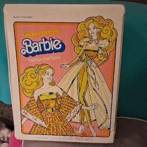 Golden Dream Barbie Fashion Doll Trunk